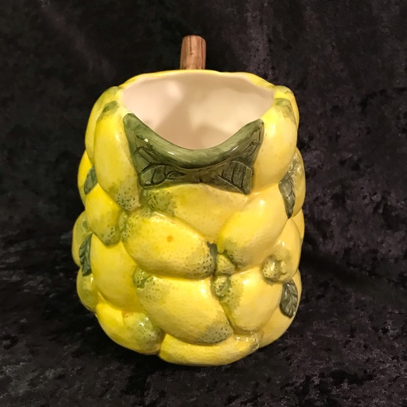 Pitcher Lemon designed - Picture 4 of 8